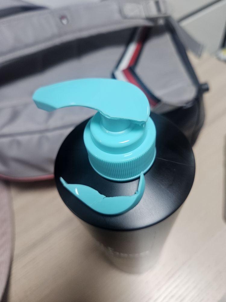 TOMIWOLF Champú de bambú negro review image