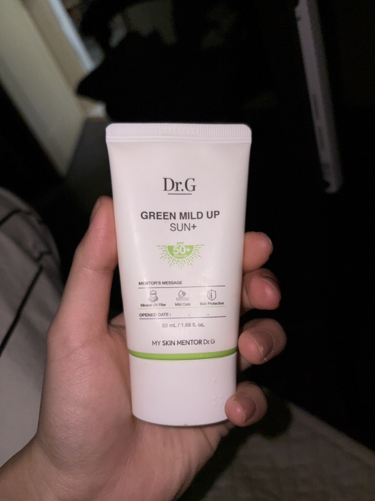 닥터지 (Dr.G) 그린 마일드 업 선 플러스 [SPF50+/PA++++] review image