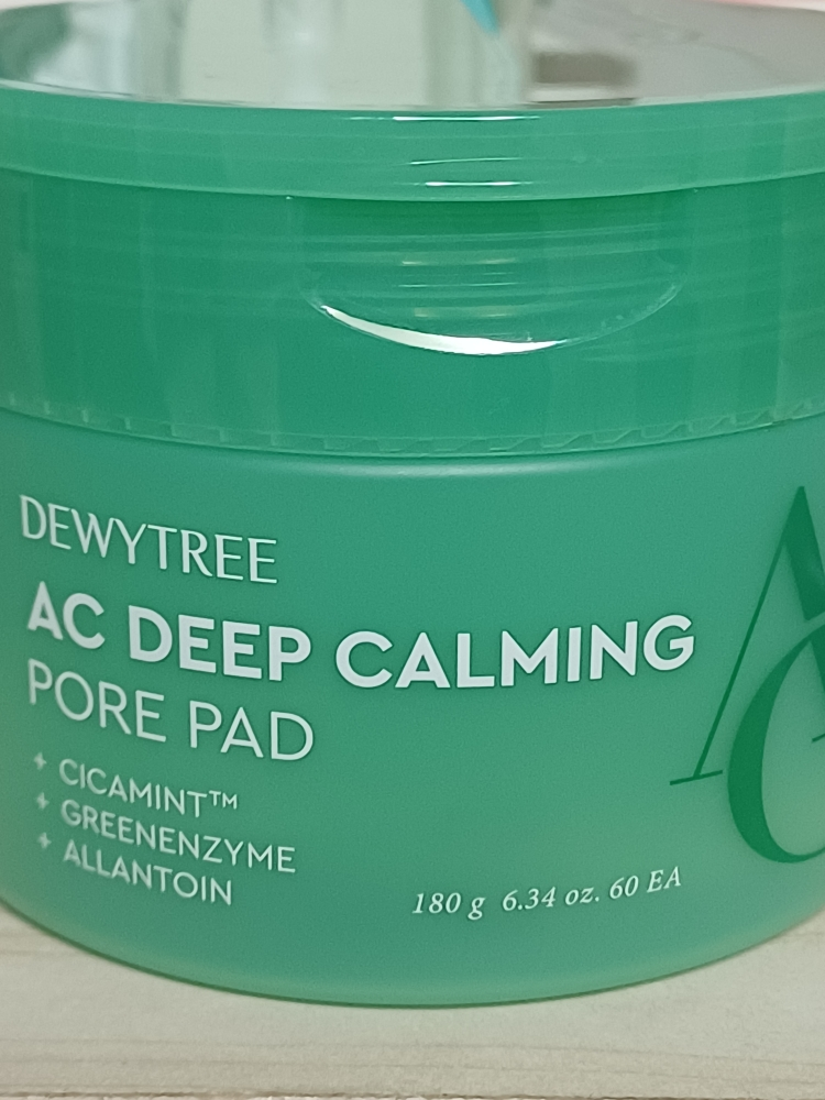 DEWYTREE AC Deep Soothing Pore Pads review image
