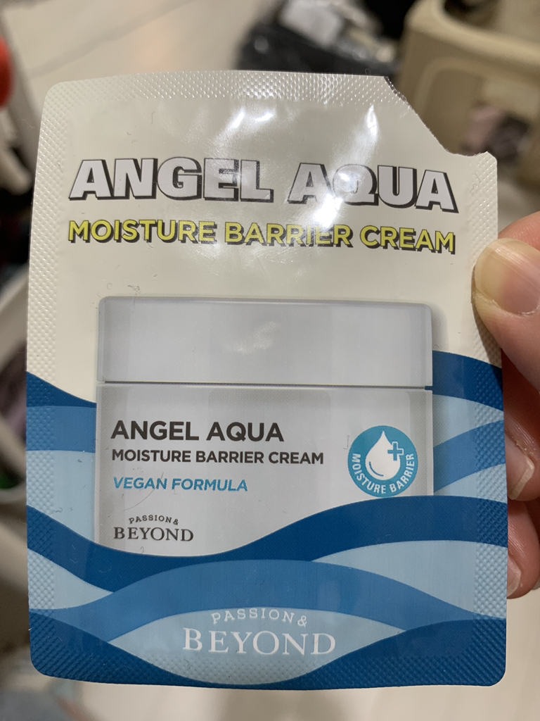 BEYOND Angelacqua Crema Barrera Hidratante review image