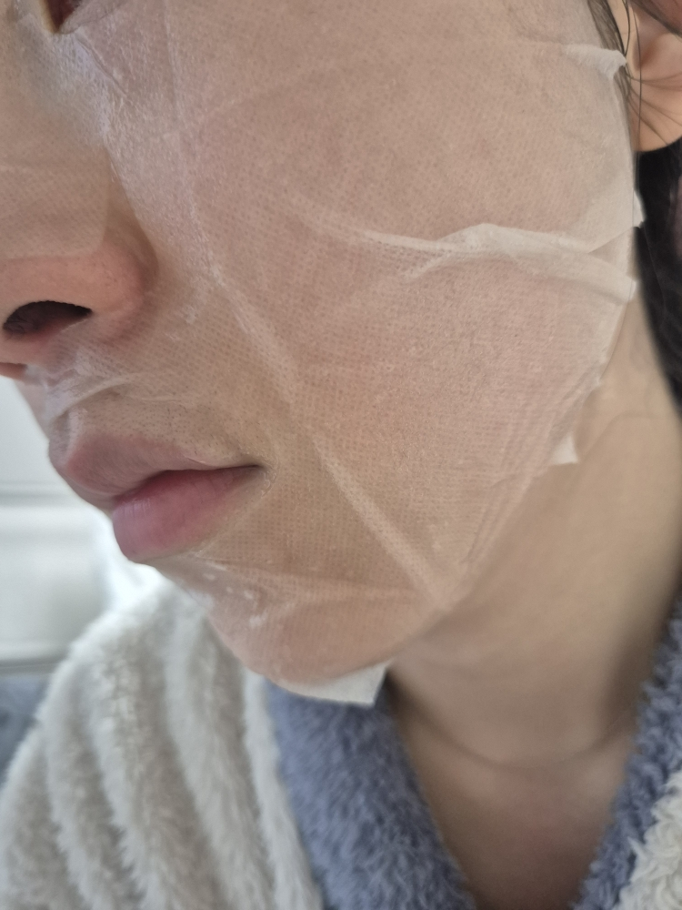 제나벨 (Genabelle) PDRN 리쥬비네이팅 마스크팩 review image