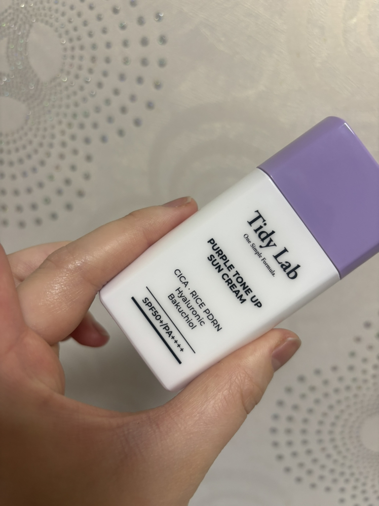 Tidy Lab Protector solar Purple Tone Up [SPF50+/PA++++] review image