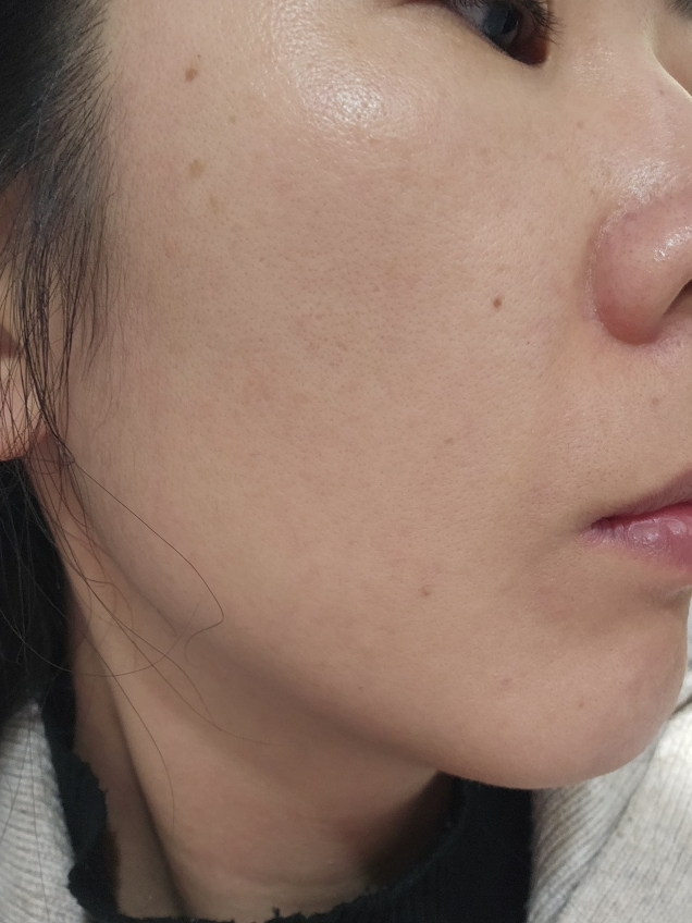 MEDIHEAL Madecassoside Serum Solar Hidratante Reparador de Trazas [SPF50+/PA++++] review image