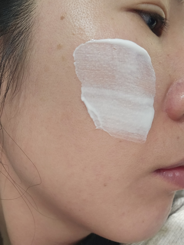 메디힐 (MEDIHEAL) 마데카소사이드 수분 선세럼 흔적 리페어 [SPF50+/PA++++] review image