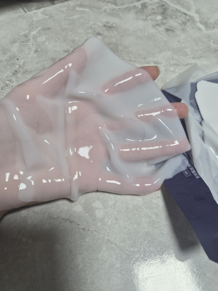 토브토브 (TOWBTOWB) 퍼펙트 콜라겐 마스크 review image