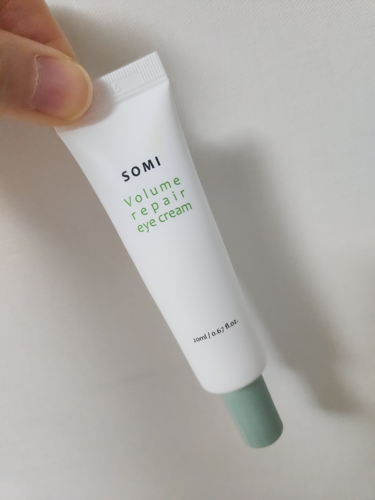 SOMI Contorno de ojos Volume Repair review image