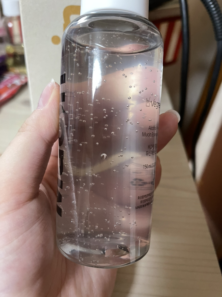 비그린 (Vegreen) 무알콜 뮤신 에센스 토너 review image