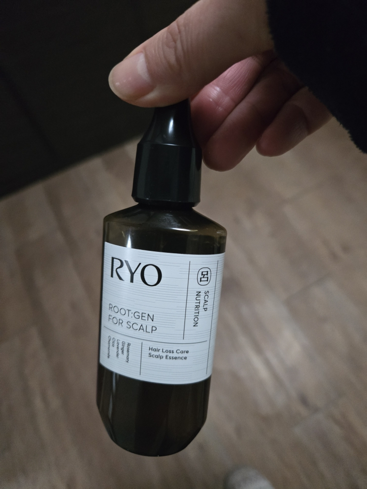 Ryo Esencia para el cuero cabelludo RootGen Hair Loss Specialist Care review image