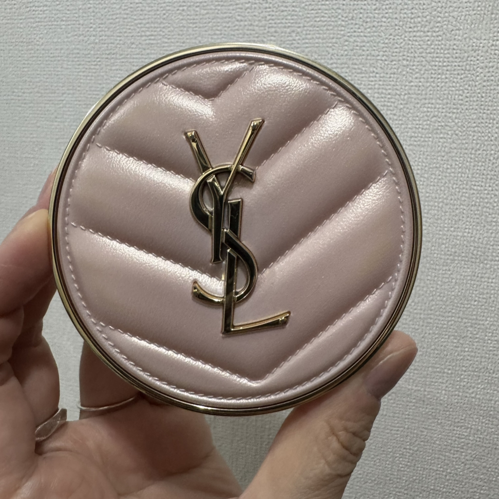 YVESSAINTLAURENTBEAUTY Toussaint Eclat Glow - Cojín compacto [SPF50+/PA++++] [BR10] review image