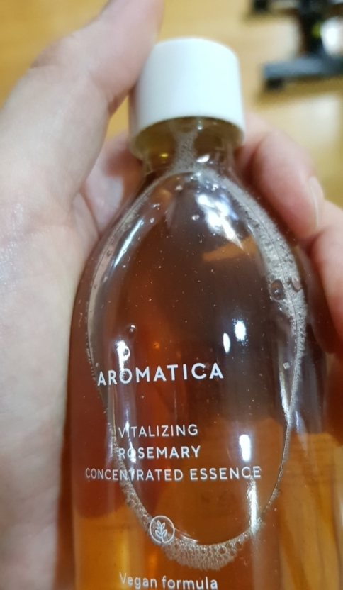 아로마티카 (AROMATICA) 바이탈라이징 로즈마리 컨센트레이티드 에센스 review image