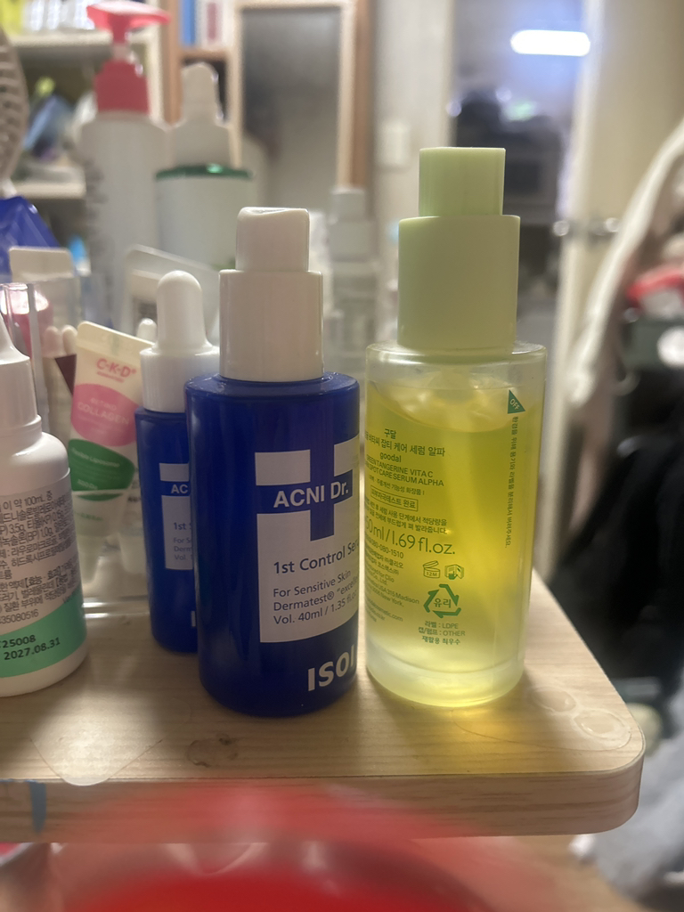 ISOI Acne Doctor 1st Control Serum review image