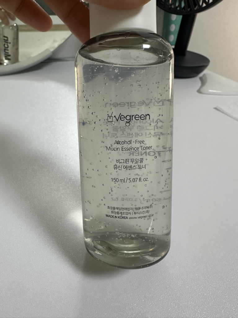 비그린 (Vegreen) 무알콜 뮤신 에센스 토너 review image
