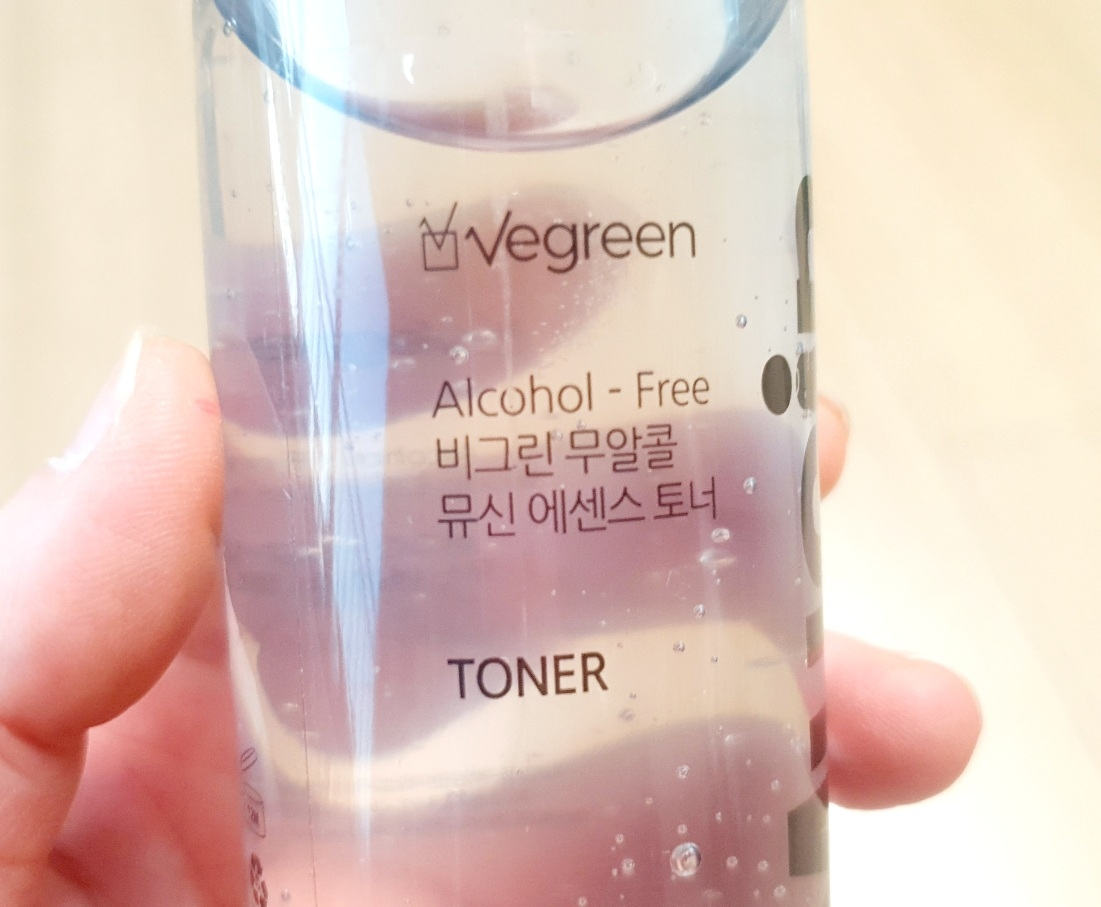 비그린 (Vegreen) 무알콜 뮤신 에센스 토너 review image
