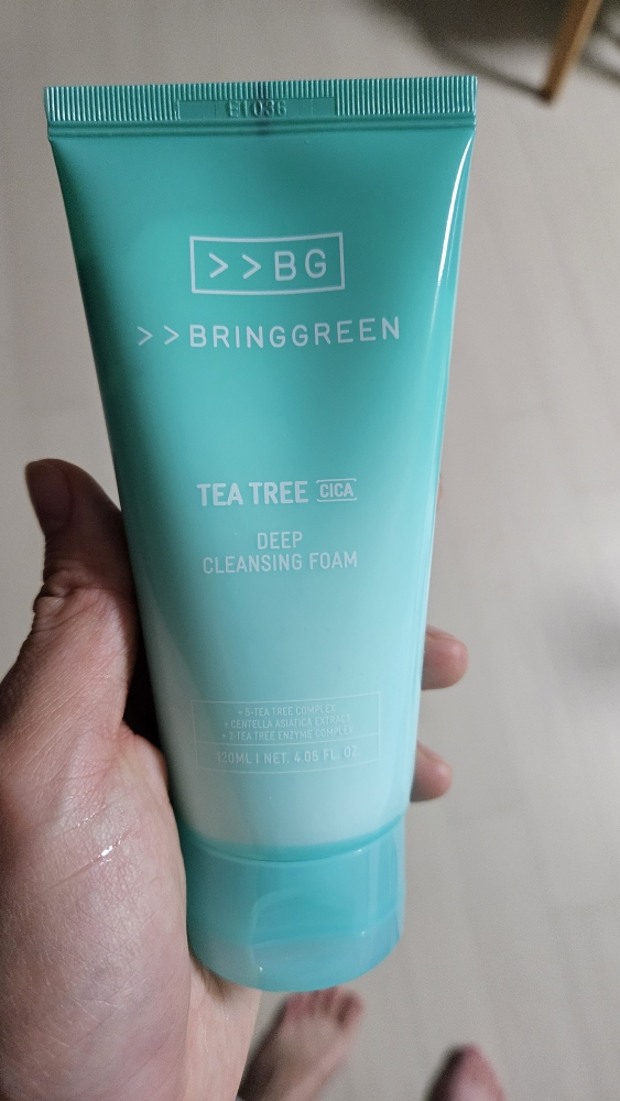 브링그린 (BRINGGREEN) 티트리시카딥클렌징폼 review image