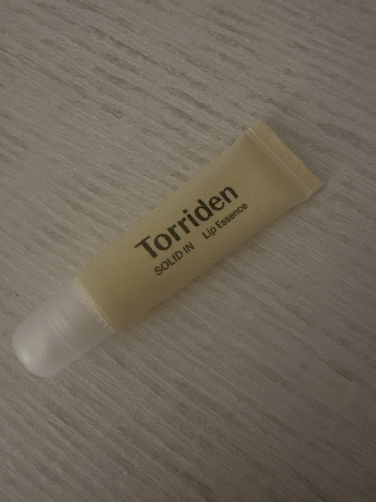 桃瑞丹 修护滋润唇部精华 review image