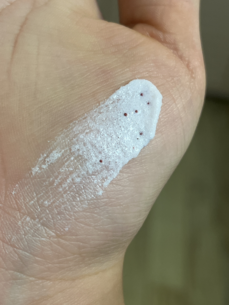 Dove (Nước ngoài) Smoothy Renewal Moisturizing Body Scrub [Pomegranate] review image