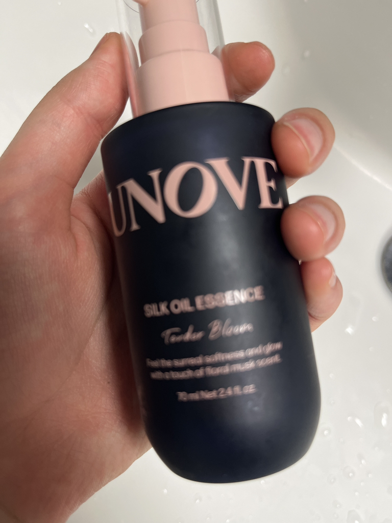 어노브 (UNOVE) 실크 오일 헤어 에센스 review image