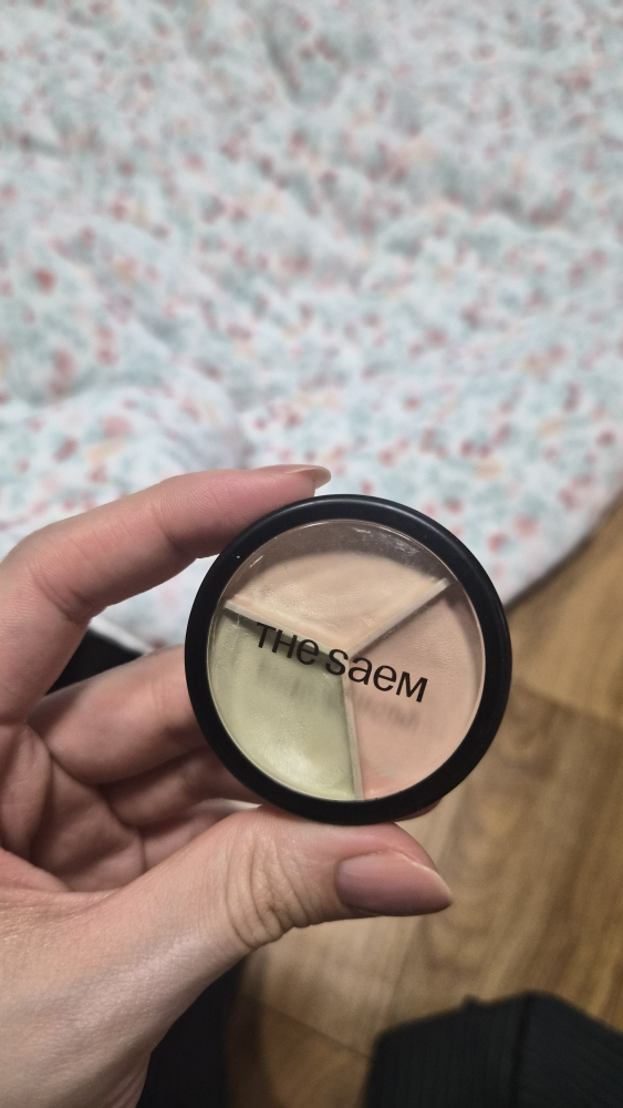 theSAEM Cover Perfection Triple Pot Concealer [03 Correct Up Beige] review image
