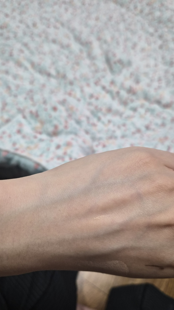 클라뷰 (KLAVUU) 밸런싱 포어밤 프라이머 review image