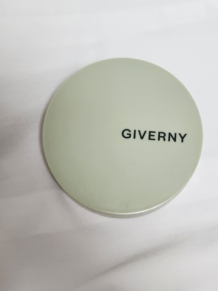 지베르니 (GIVERNY) 밀착 커버 쿠션 [SPF40/PA++] [21NW 라이트 베이지] review image