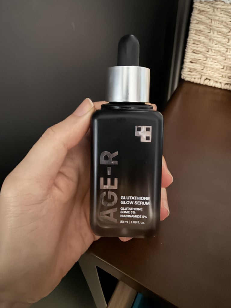 age r glutathione glow serum [Review] Medicube Age-R Glutathione glow boosting serum  @medicube_global_official, I have introduced a couple of ingredients to  counter my hyperpigmentation, stubborn dark spot issues in the past 2 main image 1