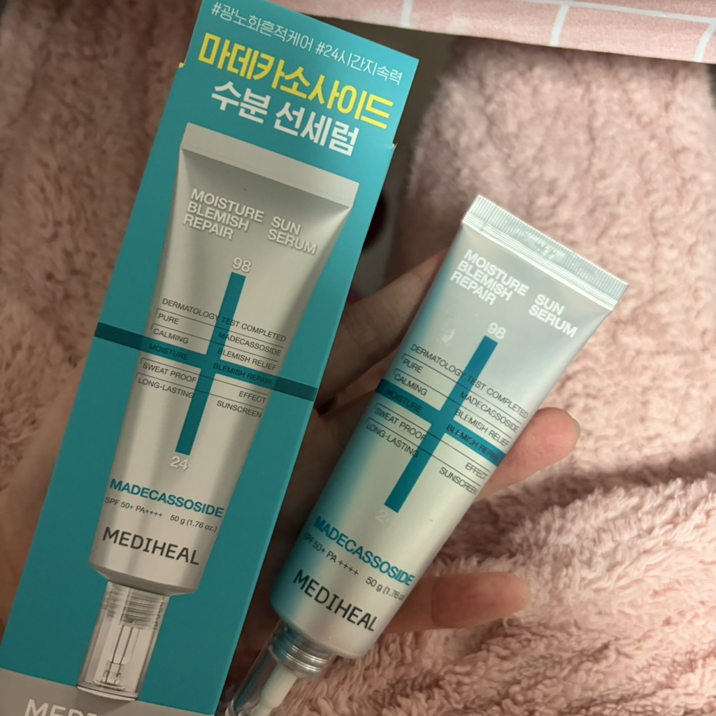 메디힐 (MEDIHEAL) 마데카소사이드 수분 선세럼 흔적 리페어 [SPF50+/PA++++] review image