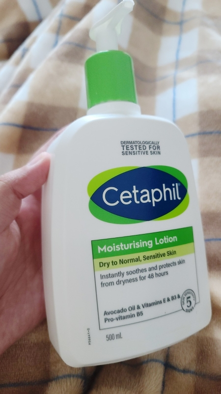 세타필 (Cetaphil) 모이스춰라이징 로션 review image