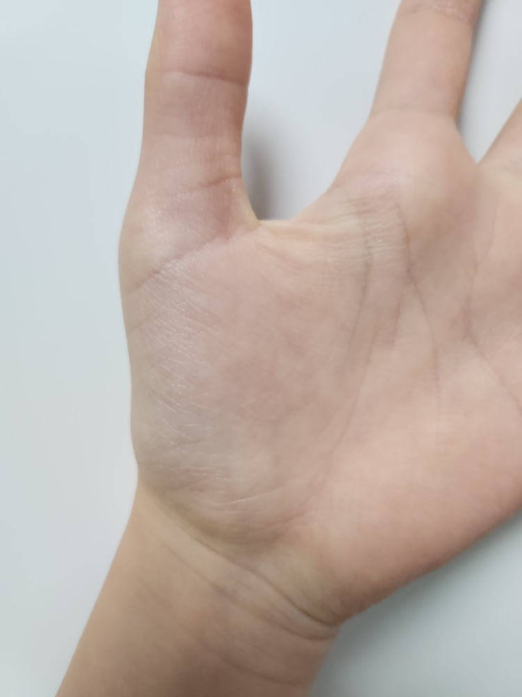 멘소래담 (MENTHOLATUM) 립아이스 매직컬러 립밤 [스트로베리] review image