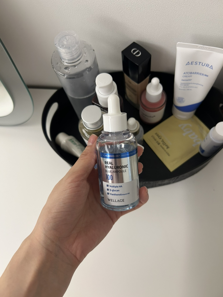 웰라쥬 (WELLAGE) 리얼 히알루로닉 블루 100 앰플 review image