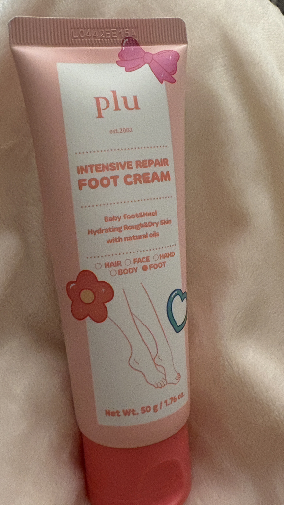 플루 (Plu) 인텐시브 리페어 풋크림 review image