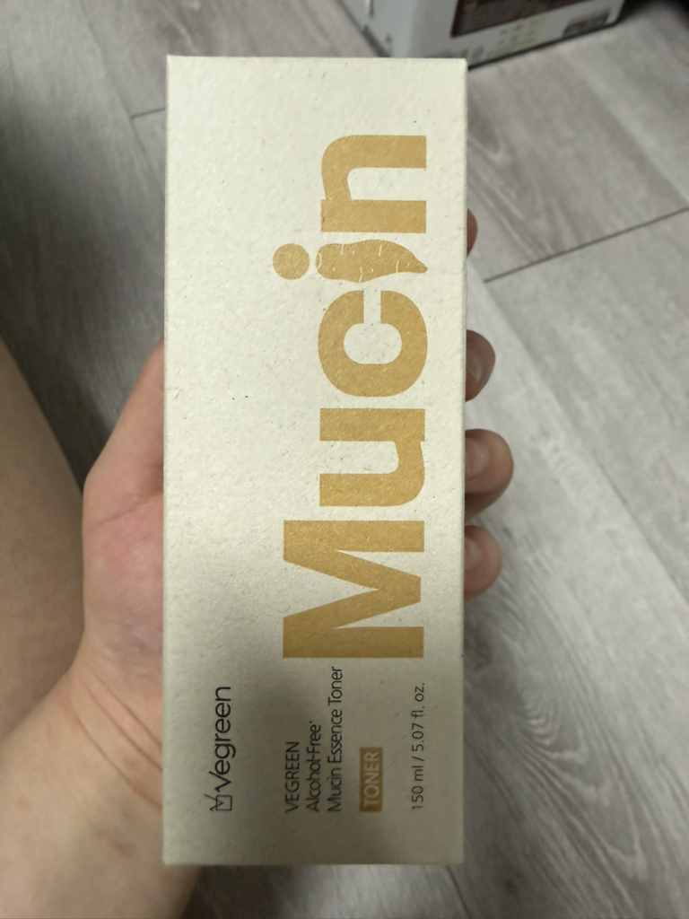 비그린 (Vegreen) 무알콜 뮤신 에센스 토너 review image