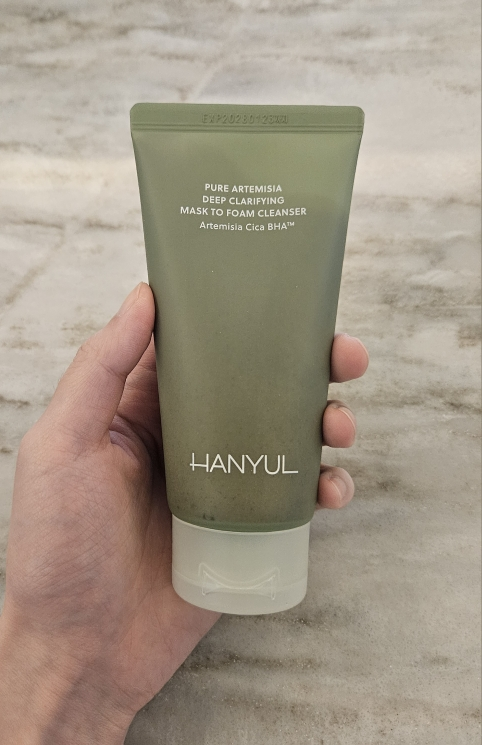 한율 (HANYUL) 어린쑥 클렌징 흡착 팩폼 review image