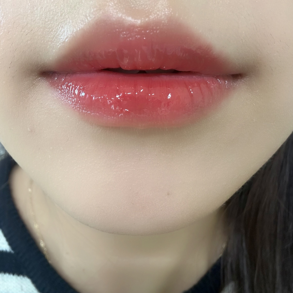 퓌 (fwee) 3D 볼류밍 글로스 [B01 바닐라 VANILLA 70%] review image