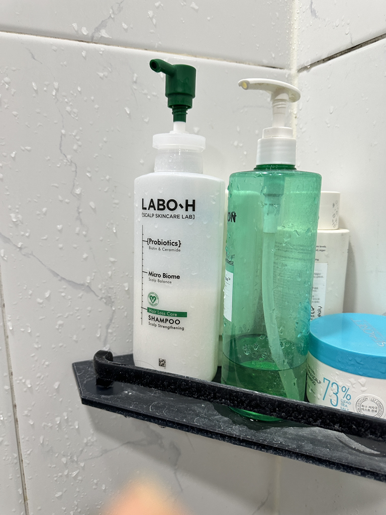 LABO-H Dầu gội giảm triệu chứng rụng tóc và tăng cường da đầu review image