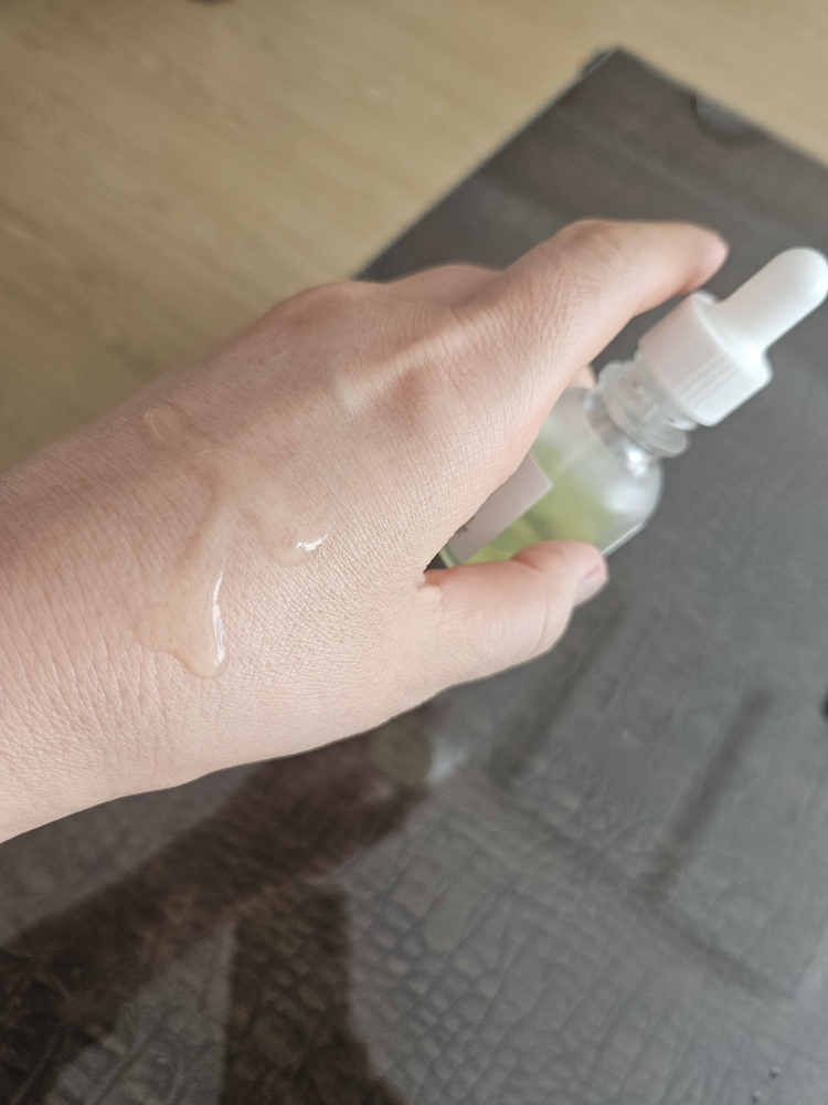 조선미녀 (BeautyofJoseon) 산들녹차세럼 review image