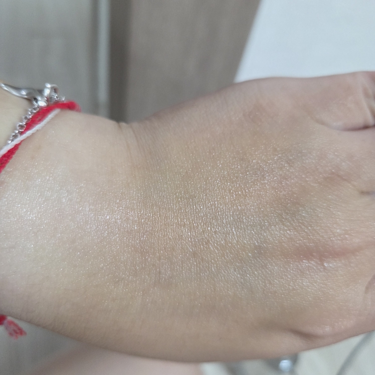 비그린 (Vegreen) 무알콜 뮤신 에센스 토너 review image