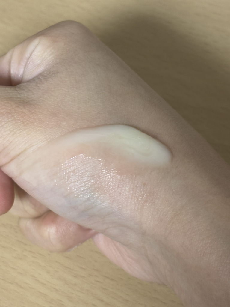 이니스프리 (INNISFREE) 레티놀 시카 흔적 앰플 review image