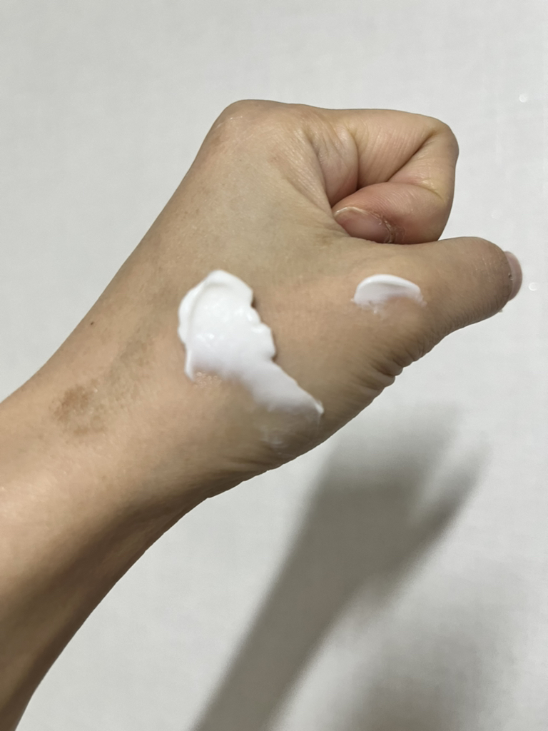 리얼베리어 (RealBarrier) 익스트림 크림 review image