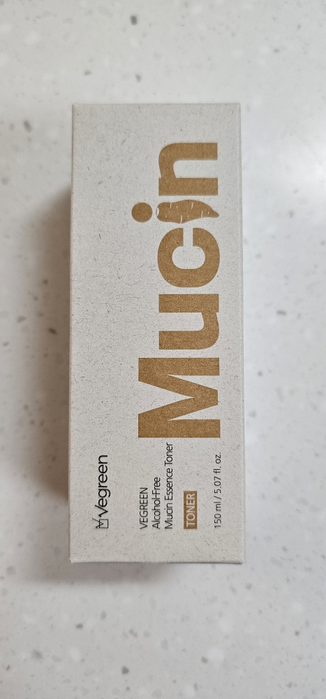 비그린 (Vegreen) 무알콜 뮤신 에센스 토너 review image