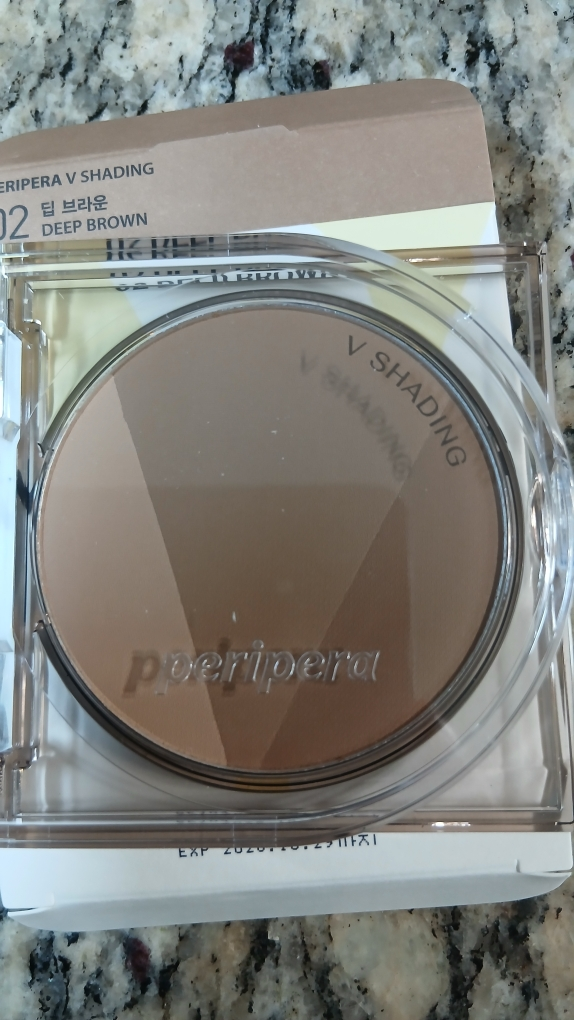 菲丽菲拉 V 型阴影 [001 自然褐］ review image