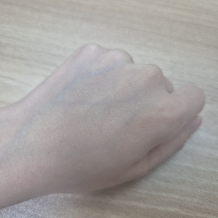 이니스프리 (INNISFREE) 레티놀 시카 흔적 앰플 review image