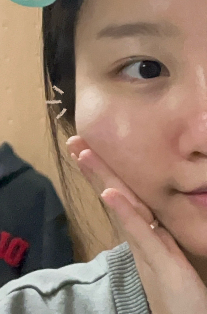 이니스프리 (INNISFREE) 레티놀 시카 흔적 앰플 review image