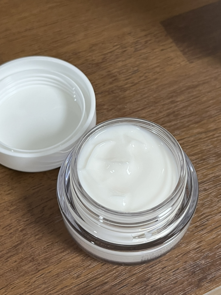 3NOUGH Kem dưỡng da hàng ngày review image