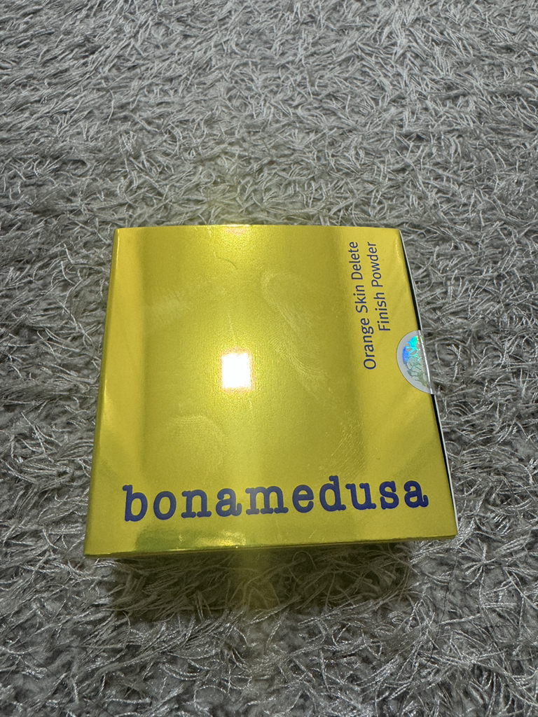 bonamedusa Bột phấn hoàn thiện loại bỏ da cam review image