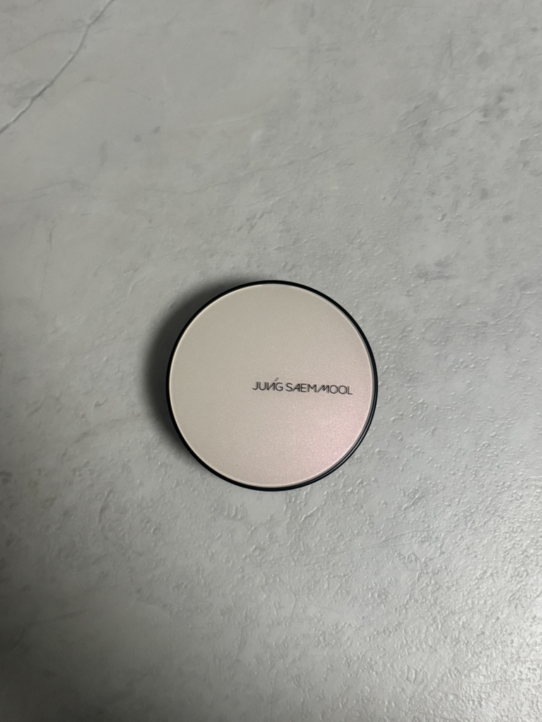 郑瑄茉 Essential Skin Nude Cushion [SPF50+/PA+++] [白皙肤色］ review image