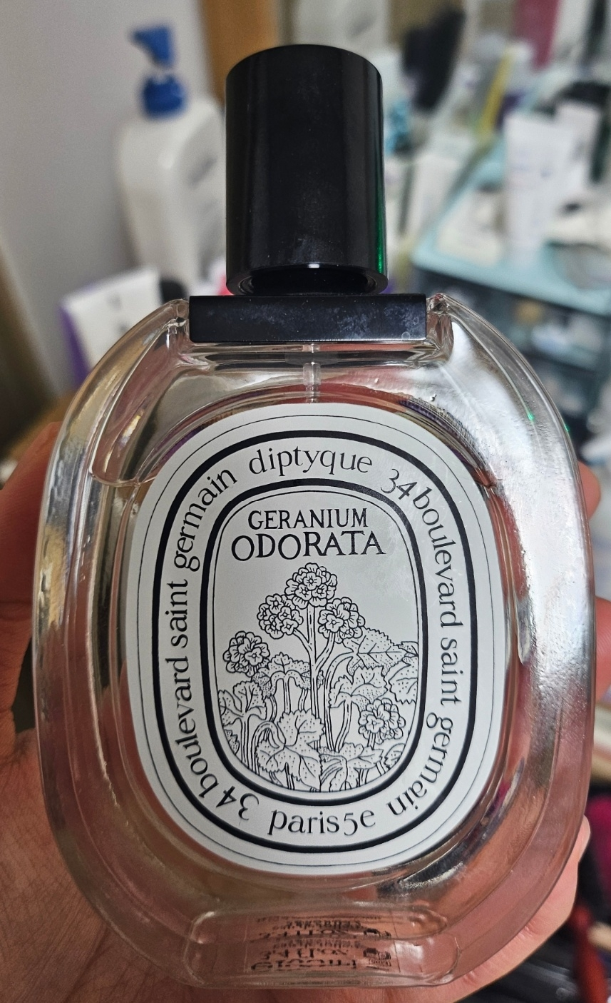 残量8〜9割diptyque GERANIUM ODORAT 残量8〜9割diptyque GERANIUM ODORAT 【公式通販】
