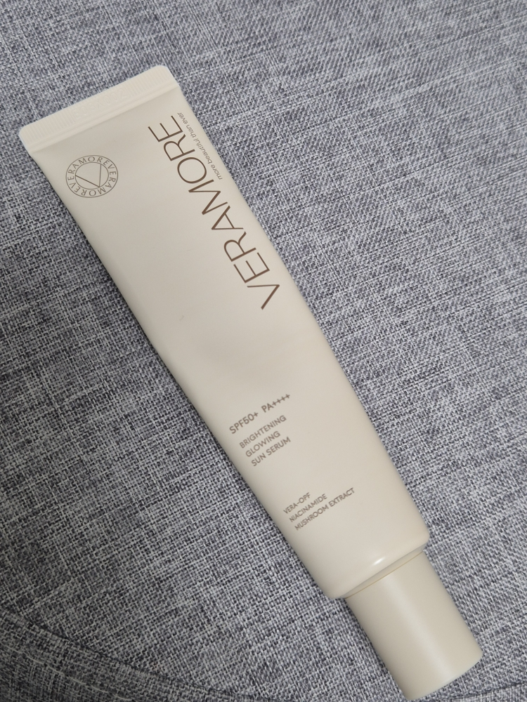 VERAMORE Brightening Radiance Sun Serum [SPF50+/PA++++] review image