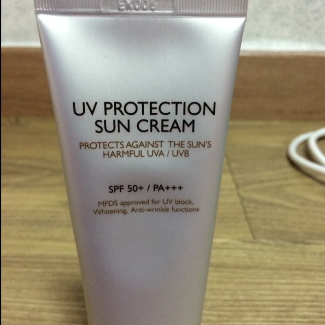 UVA防护隔离霜 [SPF50+/PA+++]的真实用户使用照片