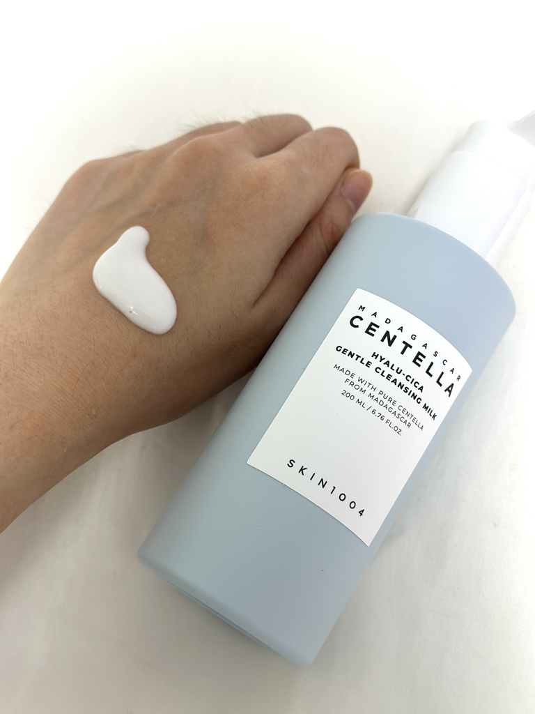 SKIN1004 MADAGASCAR CENTELLA  HYALU-CICA  GENTLE CLEANSING MILK review image