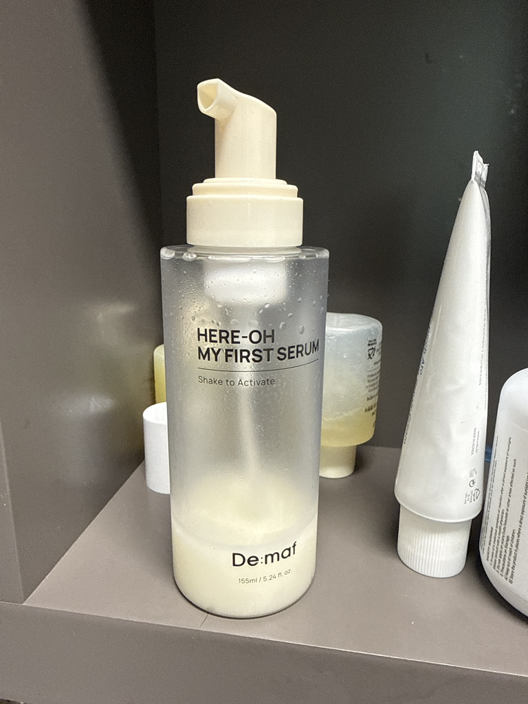 ディマーフ (De:maf) ヒーローマイファーストセラムa.k.a。万能基礎